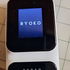 Ryoko White Portable Wi-Fi Router